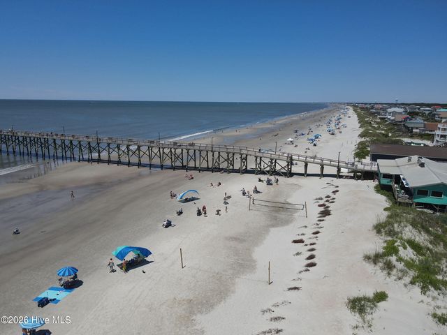 116 NW 14th Street, Oak Island, NC 28465