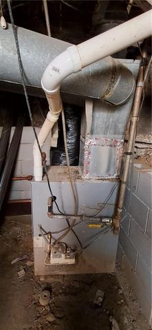 2110 N 2nd Street, St Joseph, MO 64505