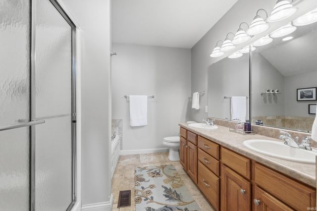 1605 Spenser Cove, Fort Wayne, IN 46845