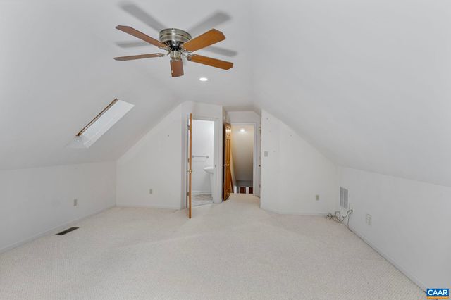 24 FLEETWOOD DR, Palmyra, VA 22963