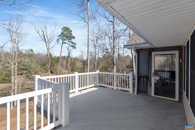 24 FLEETWOOD DR, Palmyra, VA 22963