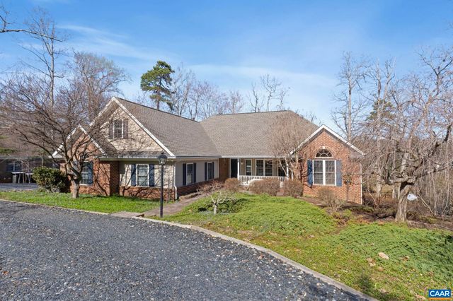 24 FLEETWOOD DR, Palmyra, VA 22963