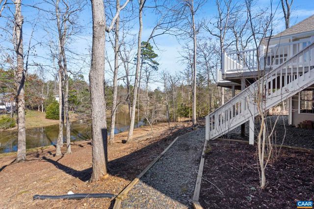 24 FLEETWOOD DR, Palmyra, VA 22963