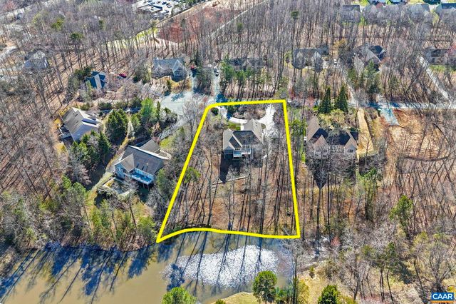 24 FLEETWOOD DR, Palmyra, VA 22963