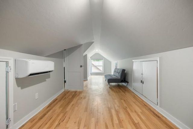 1127 W Symmes Street, Norman, OK 73069