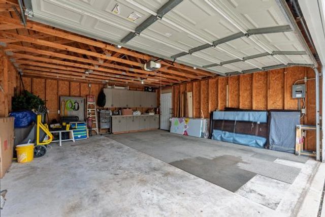 1127 W Symmes Street, Norman, OK 73069