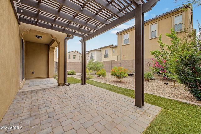 2369 W GLORIA Lane, Phoenix, AZ 85085