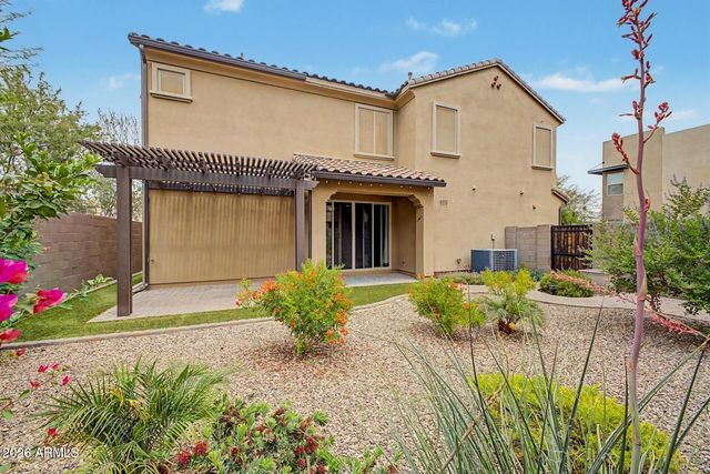 2369 W GLORIA Lane, Phoenix, AZ 85085
