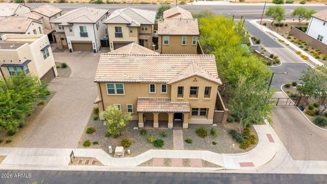 2369 W GLORIA Lane, Phoenix, AZ 85085