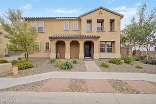 2369 W GLORIA Lane, Phoenix, AZ 85085