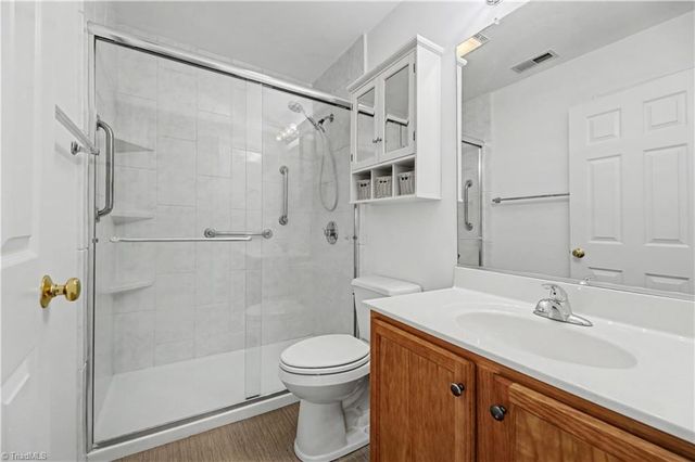 6003 Trailshead Drive, Greensboro, NC 27405