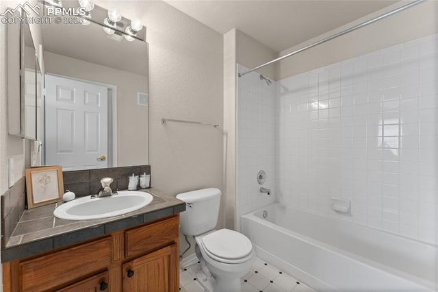 3747 Riviera Grove 201, Colorado Springs, CO 80922