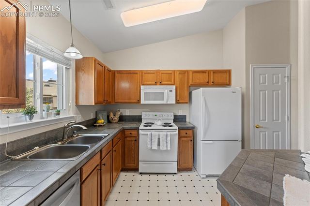 3747 Riviera Grove 201, Colorado Springs, CO 80922