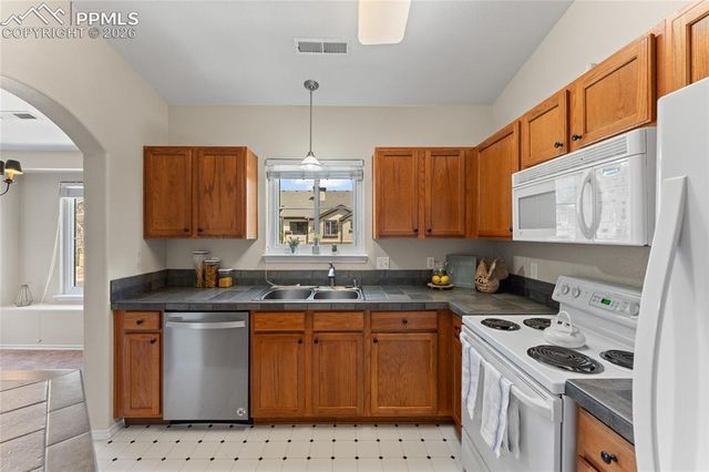 3747 Riviera Grove 201, Colorado Springs, CO 80922