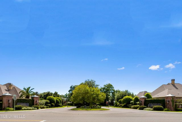 Destiny Plantation Boulevard, Gulfport, MS 39507