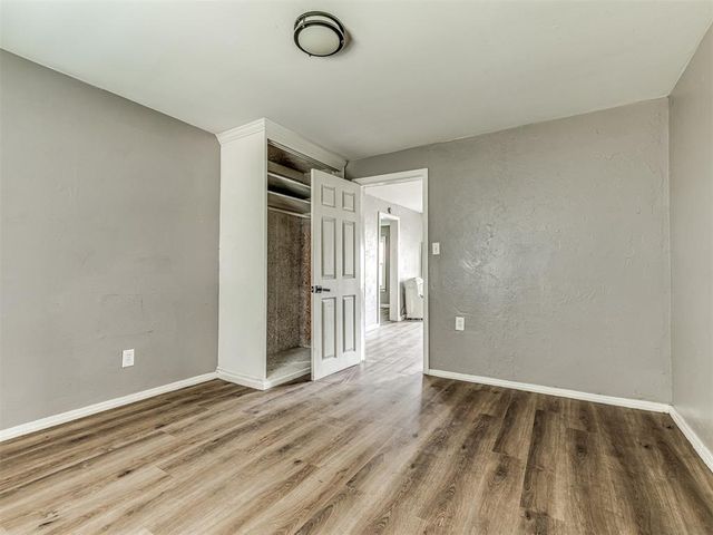 827 W Bdwy Avenue, Mcloud, OK 74851