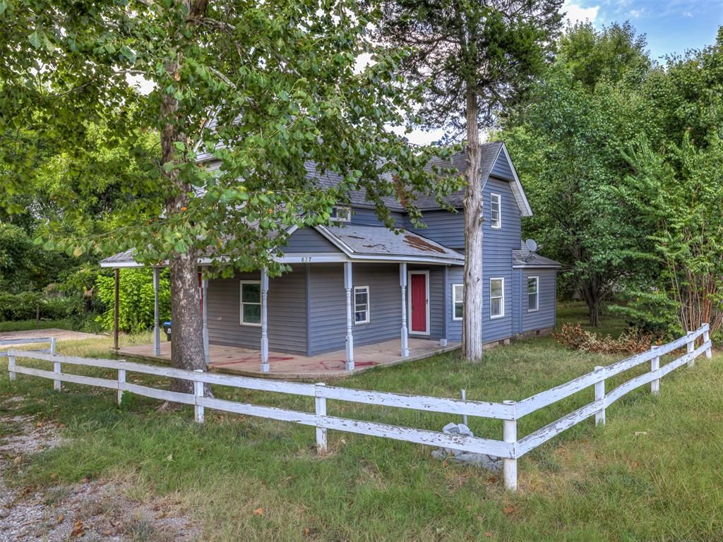 827 W Bdwy Avenue, Mcloud, OK 74851