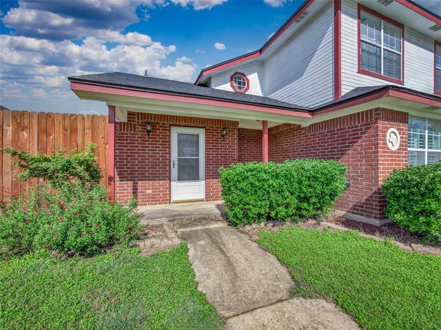 311 College Ave, Florence, TX 76527