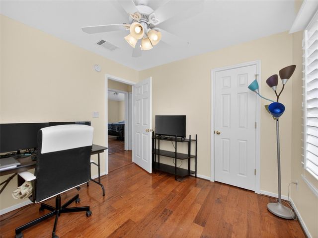 311 College Ave, Florence, TX 76527