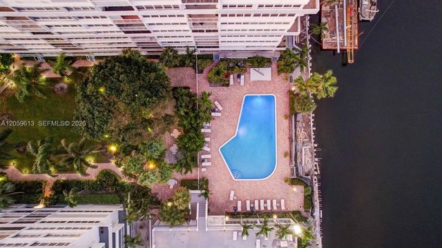 1160 N Federal Hwy 1222, Fort Lauderdale, FL 33304