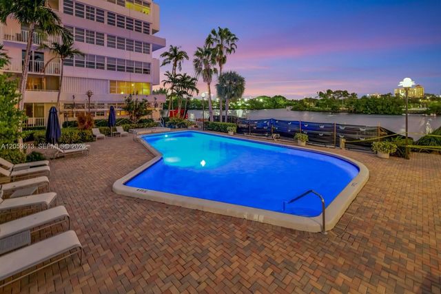 1160 N Federal Hwy 1222, Fort Lauderdale, FL 33304