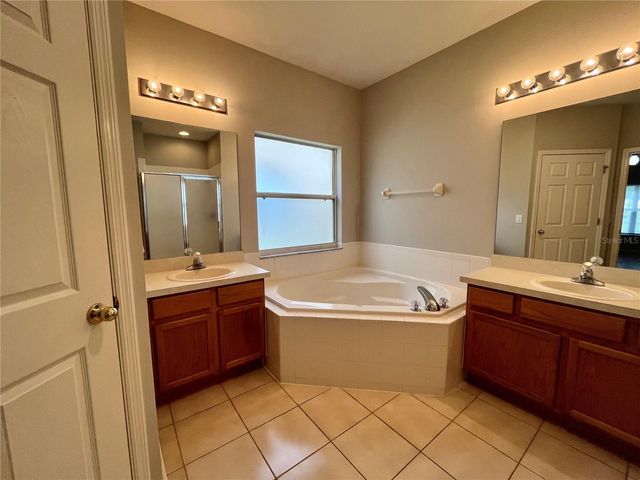 342 FERN LAKE DRIVE, Orlando, FL 32825