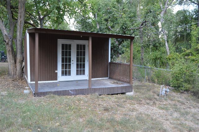 1110 Bell Drive, Greenville, TX 75401