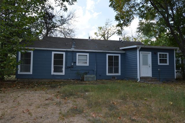 1110 Bell Drive, Greenville, TX 75401