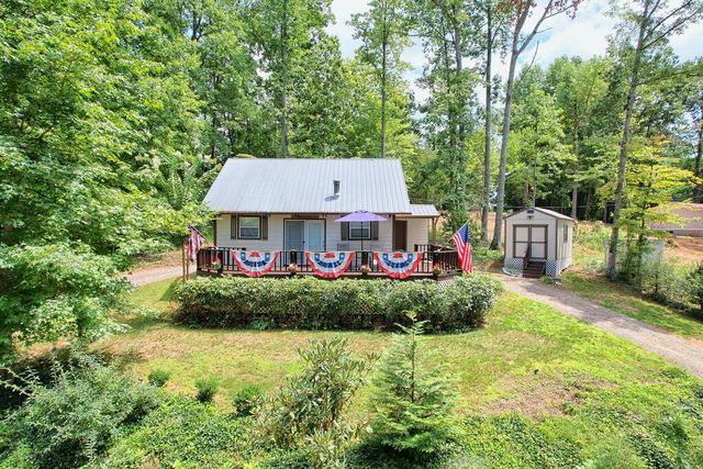 3259 Coffey Lane, Young Harris, GA 30585