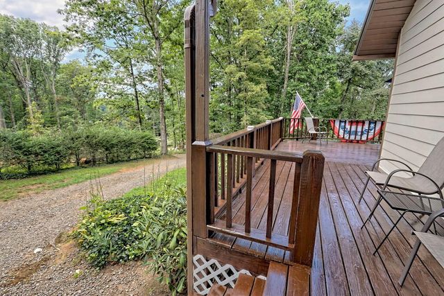3259 Coffey Lane, Young Harris, GA 30585