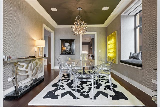 118 E Erie Street 35G, Chicago, IL 60611