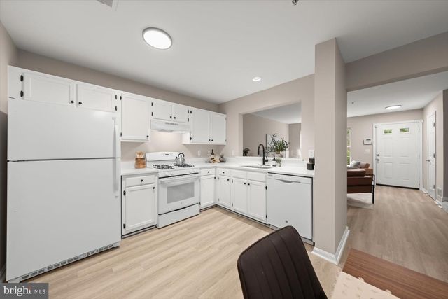 13710 LARK SONG DR, Germantown, MD 20874