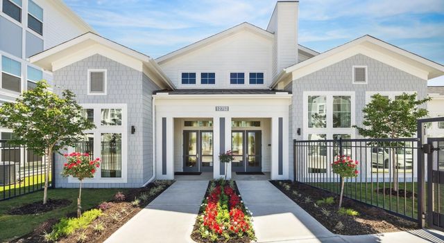 12752 N Houston Road 212, Houston, TX 77086
