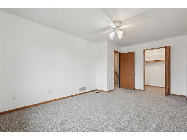 1281 Edgehill Court, Maplewood, MN 55109