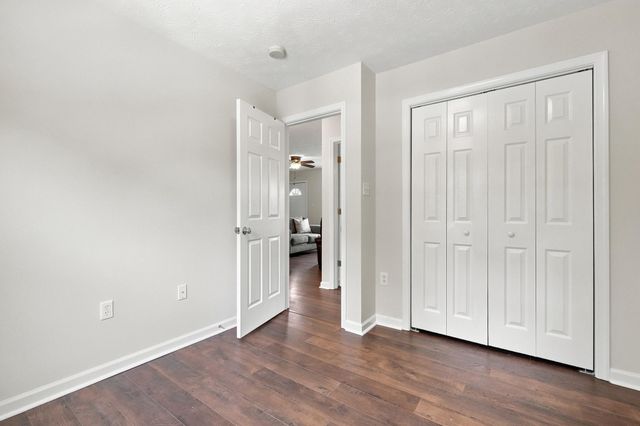 725 CHRISTIANSEN DR, Strasburg, VA 22657