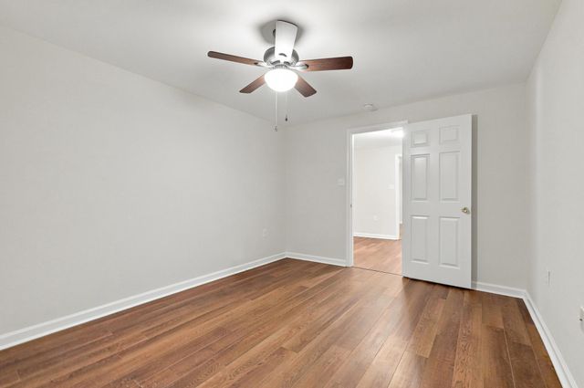 725 CHRISTIANSEN DR, Strasburg, VA 22657