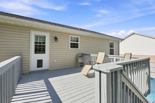 725 CHRISTIANSEN DR, Strasburg, VA 22657