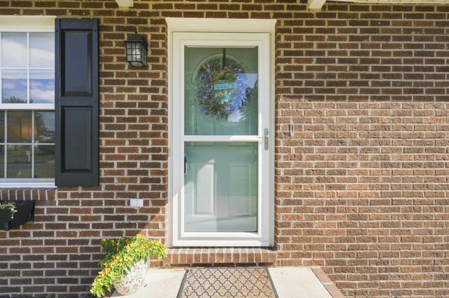725 CHRISTIANSEN DR, Strasburg, VA 22657