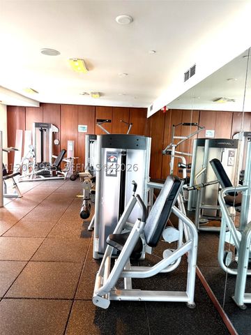 335 S Biscayne Blvd 1005, Miami, FL 33131