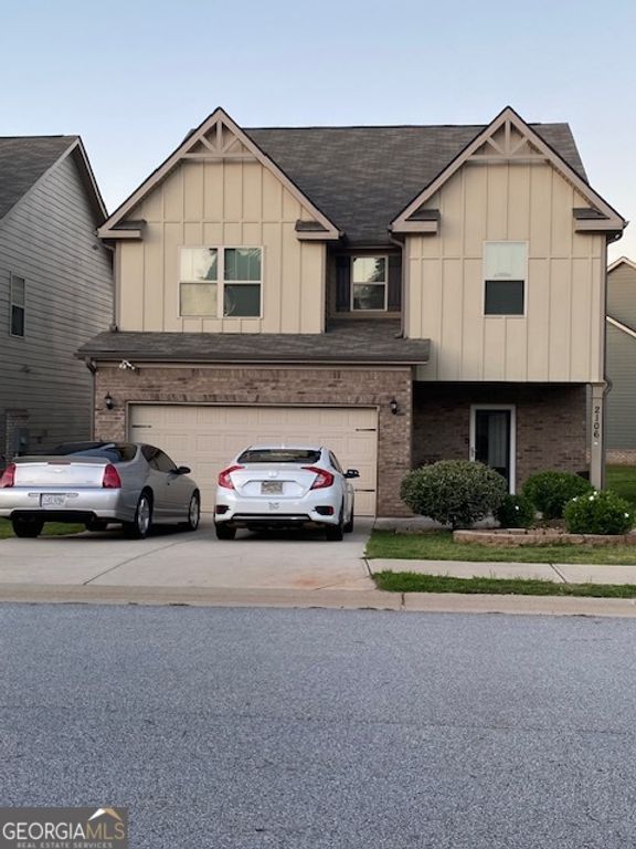 2106 Bridgewater Pass, Hampton, GA 30228
