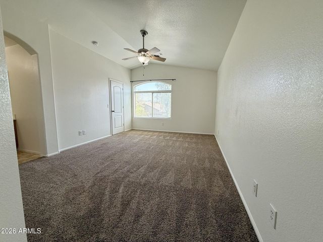 4802 W FAWN Drive, Laveen, AZ 85339