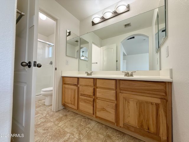 4802 W FAWN Drive, Laveen, AZ 85339