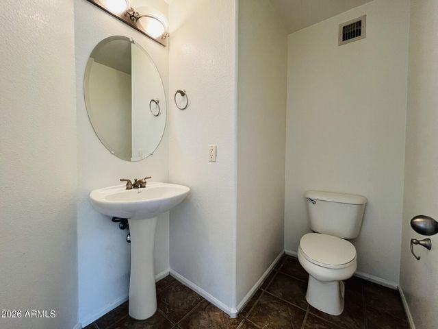 4802 W FAWN Drive, Laveen, AZ 85339