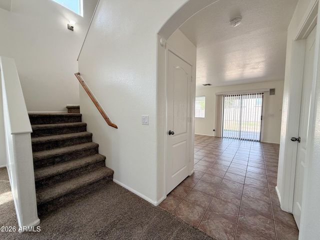 4802 W FAWN Drive, Laveen, AZ 85339