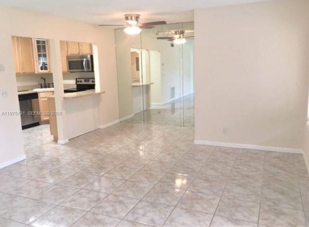 5930 Whispering Pine C1, Palm Beach, FL 33463