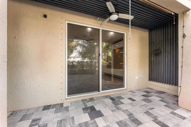 354 SE 1st Way 354, Deerfield Beach, FL 33441
