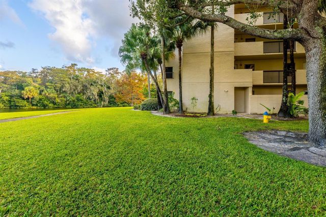 3000 NW 42nd Avenue B101, Coconut Creek, FL 33066