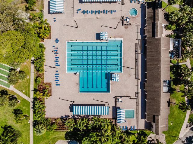 3000 NW 42nd Avenue B101, Coconut Creek, FL 33066