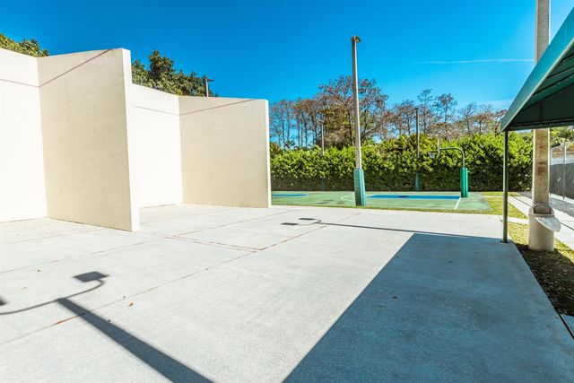 3000 NW 42nd Avenue B101, Coconut Creek, FL 33066