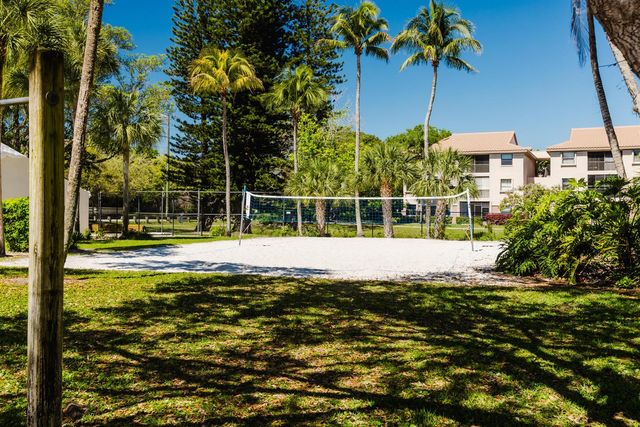 3000 NW 42nd Avenue B101, Coconut Creek, FL 33066